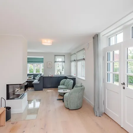 Laurents Hues Utersum